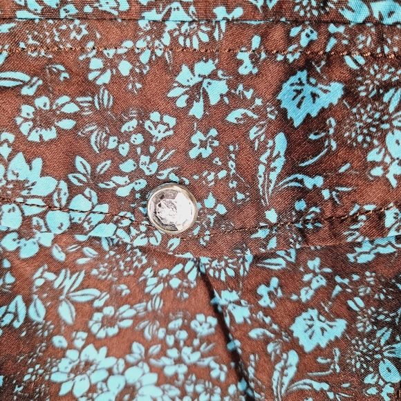 COWGIRL HARDWARE | floral embroidered snap cowboy western long sleeve shirt - Picture 4 of 10